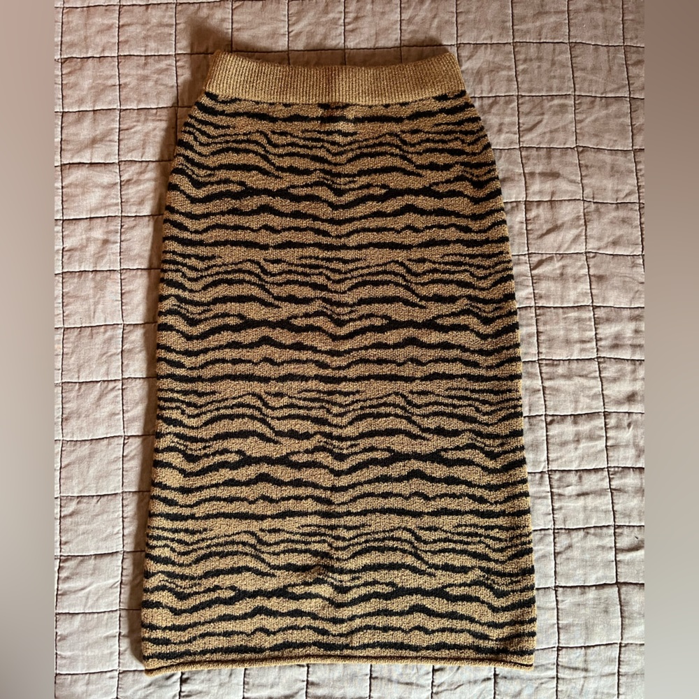 NWT XS Lou & Grey (LOFT) Cypress Knit Tiger MIDI Skirt